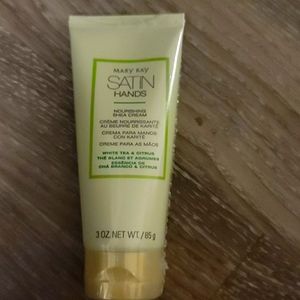 🧴White Tea & Citrus Satin Hands Nourishing Shea